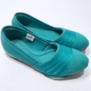 Puma Asha Alt 2 Shine Canvas Green Walking Shoe